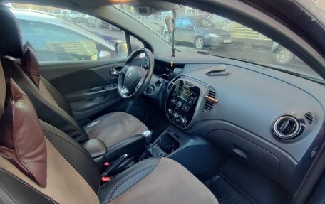 Renault Kaptur I рестайлинг, 2018 год, 1 600 000 рублей, 4 фотография