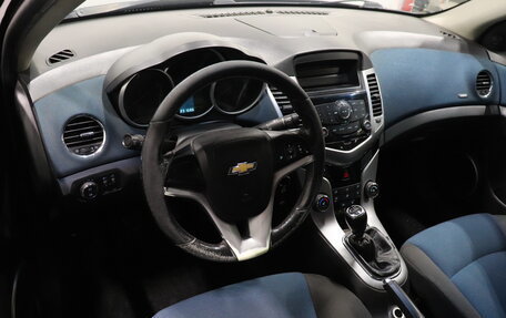 Chevrolet Cruze II, 2012 год, 646 000 рублей, 7 фотография