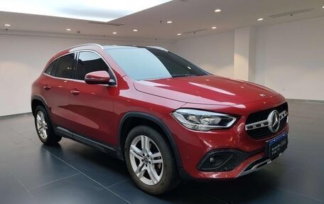 Mercedes-Benz GLA, 2021 год, 2 160 000 рублей, 2 фотография