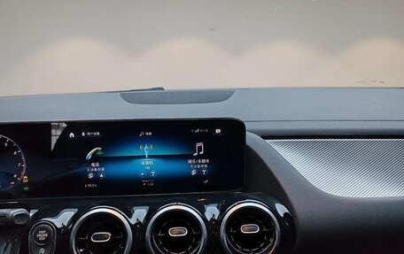 Mercedes-Benz GLA, 2021 год, 2 160 000 рублей, 13 фотография