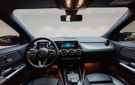 Mercedes-Benz GLA, 2021 год, 2 160 000 рублей, 11 фотография