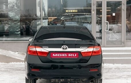 Toyota Camry, 2013 год, 1 596 000 рублей, 6 фотография