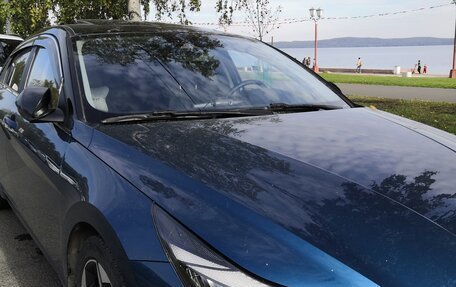 Hyundai Elantra, 2021 год, 2 100 000 рублей, 2 фотография