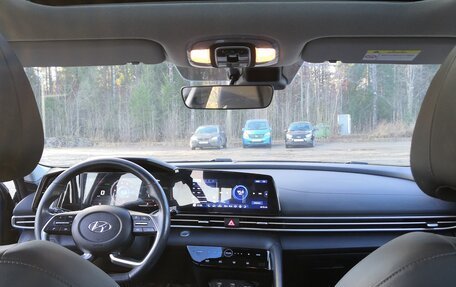 Hyundai Elantra, 2021 год, 2 100 000 рублей, 10 фотография