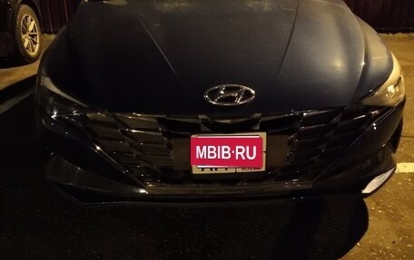 Hyundai Elantra, 2021 год, 2 100 000 рублей, 3 фотография