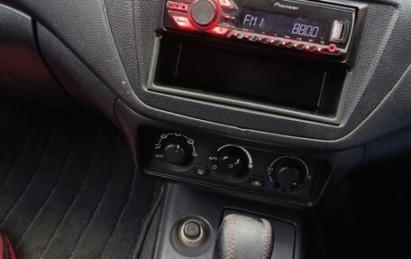 Mitsubishi Lancer IX, 2001 год, 220 000 рублей, 6 фотография