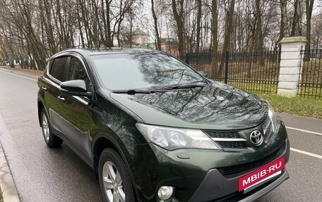 Toyota RAV4, 2013 год, 1 780 000 рублей, 3 фотография