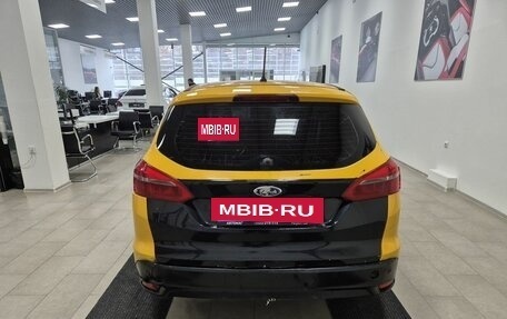 Ford Focus III, 2015 год, 326 000 рублей, 6 фотография