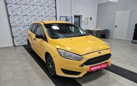 Ford Focus III, 2015 год, 326 000 рублей, 3 фотография