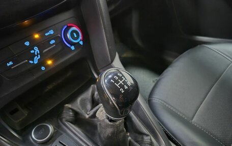 Ford Focus III, 2015 год, 326 000 рублей, 21 фотография