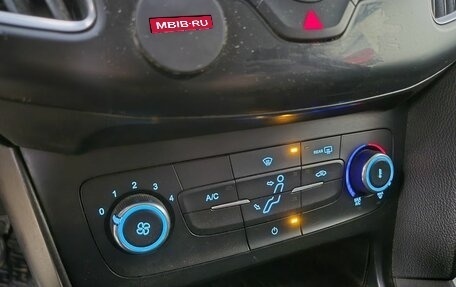 Ford Focus III, 2015 год, 326 000 рублей, 20 фотография