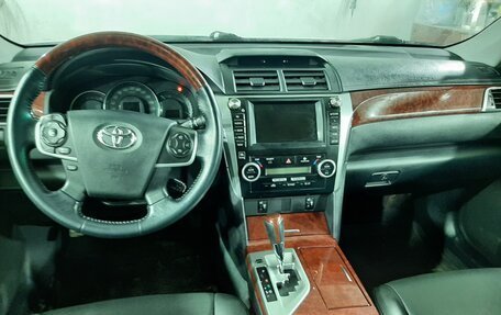 Toyota Camry, 2012 год, 1 600 000 рублей, 9 фотография