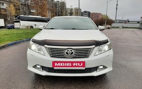 Toyota Camry, 2012 год, 1 600 000 рублей, 2 фотография