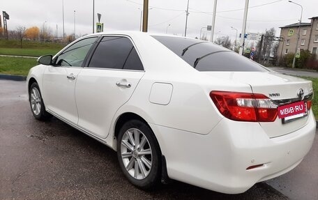 Toyota Camry, 2012 год, 1 600 000 рублей, 6 фотография