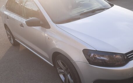 Volkswagen Polo VI (EU Market), 2012 год, 670 000 рублей, 2 фотография