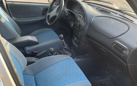 Chevrolet Niva I рестайлинг, 2004 год, 110 000 рублей, 4 фотография