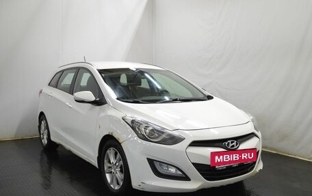 Hyundai i30 II рестайлинг, 2012 год, 830 000 рублей, 3 фотография