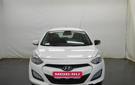 Hyundai i30 II рестайлинг, 2012 год, 830 000 рублей, 2 фотография