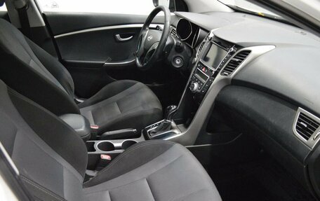 Hyundai i30 II рестайлинг, 2012 год, 830 000 рублей, 12 фотография