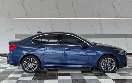BMW 1 серия, 2022 год, 1 597 500 рублей, 4 фотография