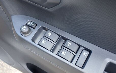 Daihatsu Mira e:S II, 2022 год, 720 000 рублей, 10 фотография