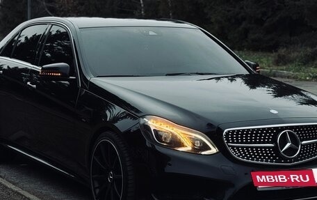 Mercedes-Benz E-Класс, 2015 год, 1 850 000 рублей, 5 фотография