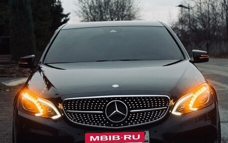 Mercedes-Benz E-Класс, 2015 год, 1 850 000 рублей, 4 фотография
