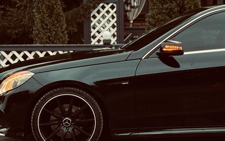 Mercedes-Benz E-Класс, 2015 год, 1 850 000 рублей, 15 фотография