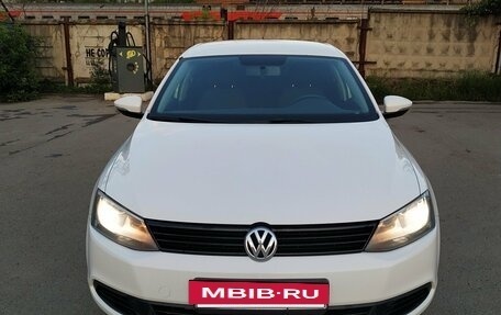 Volkswagen Jetta VI, 2014 год, 1 230 000 рублей, 8 фотография