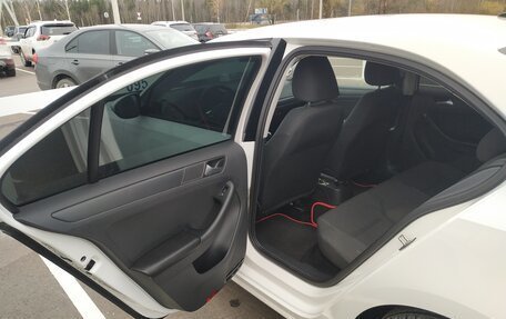 Volkswagen Jetta VI, 2014 год, 1 230 000 рублей, 15 фотография