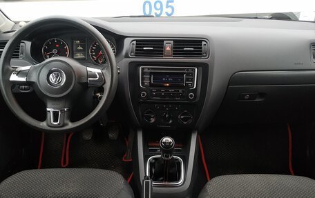 Volkswagen Jetta VI, 2014 год, 1 230 000 рублей, 23 фотография