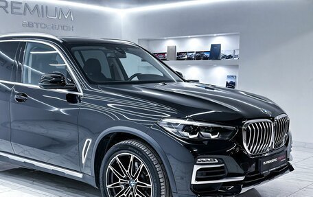 BMW X5, 2019 год, 5 850 000 рублей, 3 фотография
