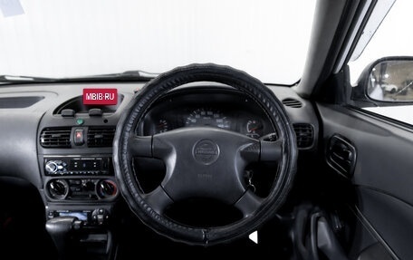 Nissan AD II, 2002 год, 300 000 рублей, 15 фотография