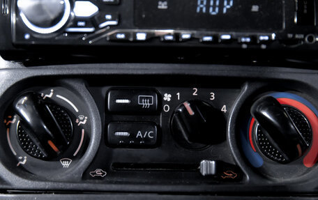 Nissan AD II, 2002 год, 300 000 рублей, 20 фотография