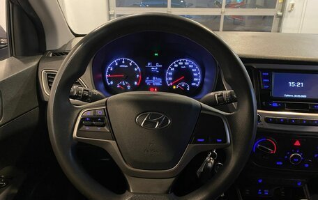 Hyundai Solaris II рестайлинг, 2018 год, 1 303 000 рублей, 10 фотография