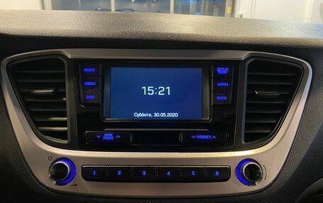 Hyundai Solaris II рестайлинг, 2018 год, 1 303 000 рублей, 14 фотография