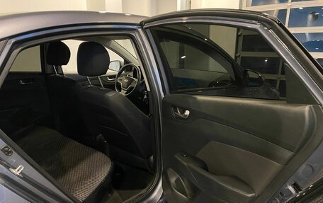 Hyundai Solaris II рестайлинг, 2018 год, 1 303 000 рублей, 25 фотография