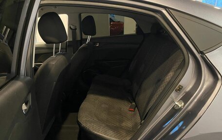 Hyundai Solaris II рестайлинг, 2018 год, 1 303 000 рублей, 24 фотография