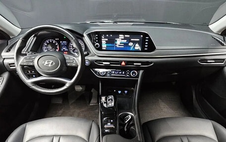 Hyundai Sonata VIII, 2022 год, 1 800 999 рублей, 8 фотография