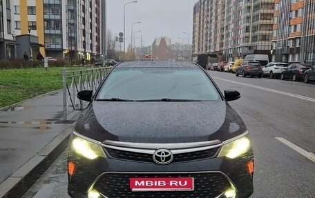 Toyota Camry, 2017 год, 2 100 000 рублей, 1 фотография