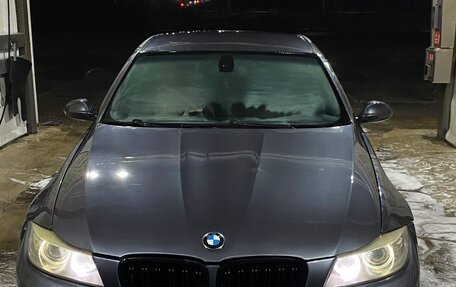 BMW 3 серия, 2008 год, 650 000 рублей, 2 фотография