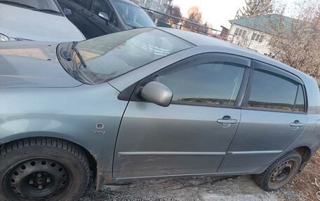 Toyota Corolla, 2004 год, 550 000 рублей, 2 фотография