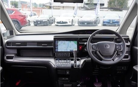 Honda Stepwgn IV, 2022 год, 1 915 000 рублей, 17 фотография