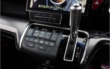 Honda Stepwgn IV, 2022 год, 1 915 000 рублей, 23 фотография