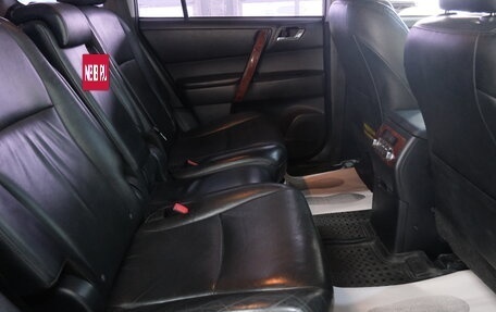 Toyota Highlander III, 2011 год, 1 719 000 рублей, 24 фотография