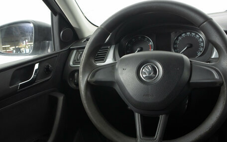 Skoda Rapid I, 2016 год, 879 000 рублей, 13 фотография