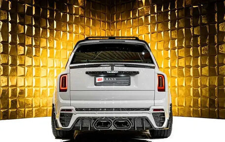 Rolls-Royce Cullinan, 2025 год, 140 000 000 рублей, 2 фотография