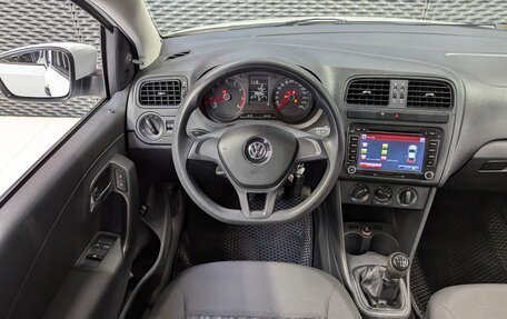 Volkswagen Polo VI (EU Market), 2015 год, 760 000 рублей, 16 фотография