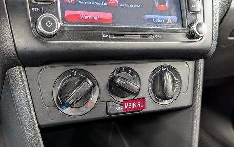 Volkswagen Polo VI (EU Market), 2015 год, 760 000 рублей, 21 фотография