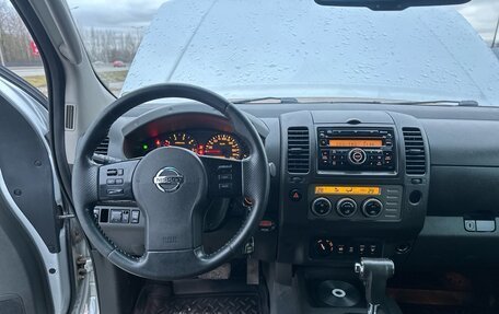 Nissan Navara (Frontier), 2008 год, 1 050 000 рублей, 5 фотография